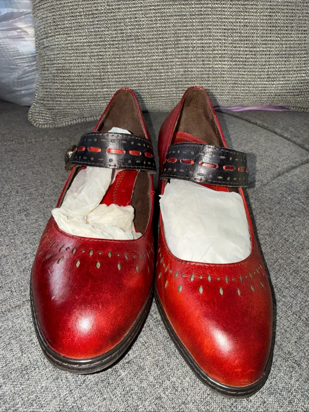 L`Artiste Visionary-B Mary Jane Spring Step leather Red Women 38 (7.5-8) NEW WBX